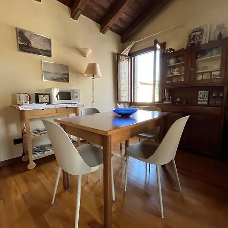 Romantic Rialto Apartamento